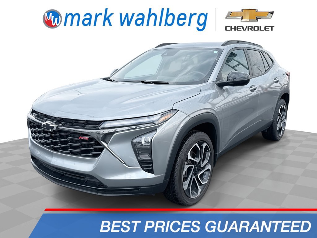 Used 2025 Chevrolet Trax RS w/ Driver Confidence Package FWD image 1
