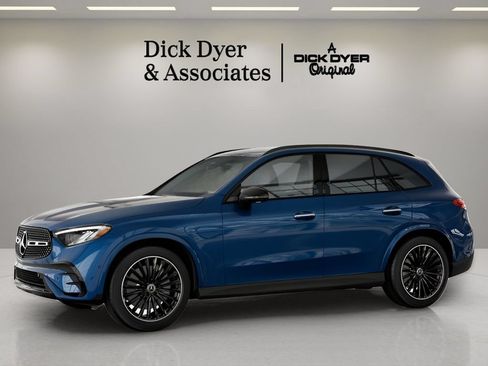Used 2026 Mercedes-Benz GLC 300 image 33