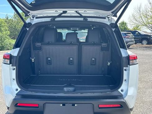 New 2026 Nissan Pathfinder Rock Creek AWD/4WD image 13