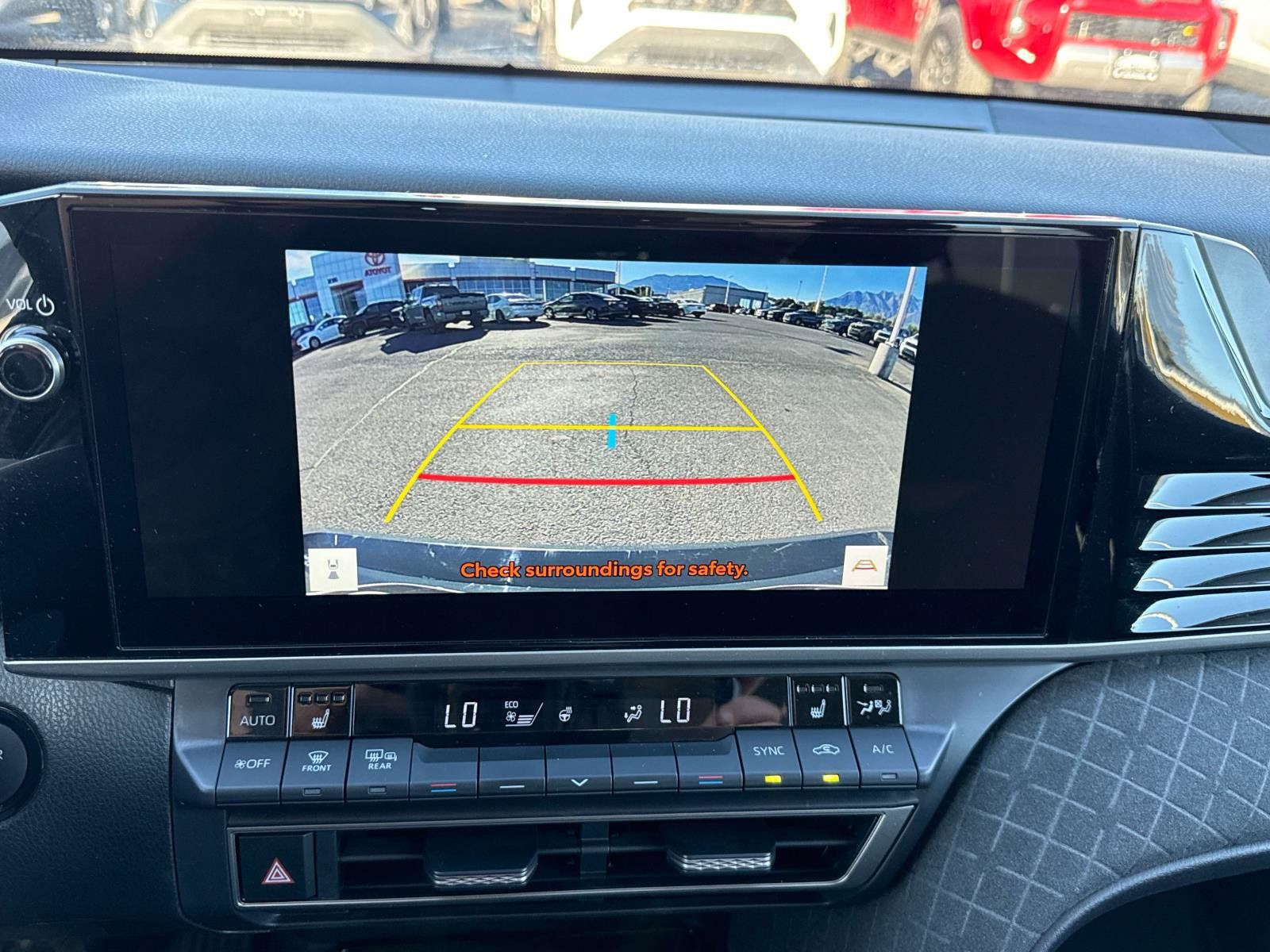 Used 2026 Toyota Camry XLE AWD/4WD image 21