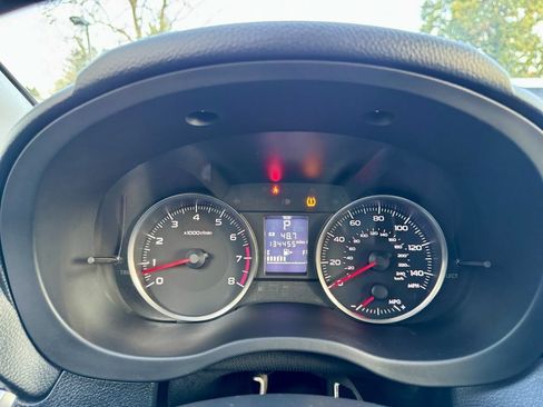 Used 2016 Subaru Crosstrek 2.0i Premium image 29