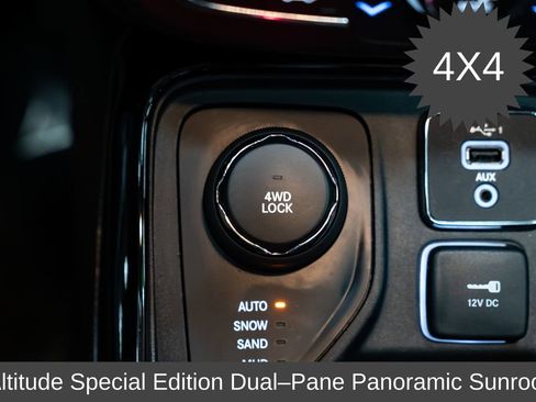 Used 2021 Jeep Compass Latitude w/ Sun and Sound Group AWD/4WD image 18