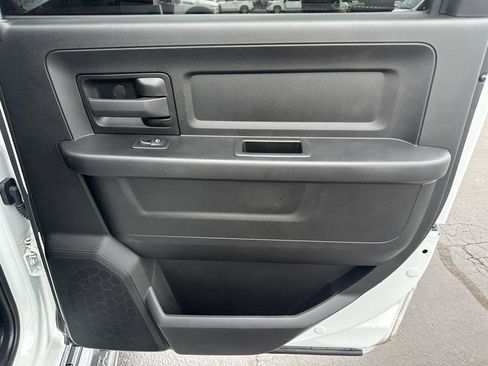 Used 2024 RAM 3500 Tradesman w/ Chrome Appearance Group AWD/4WD image 27