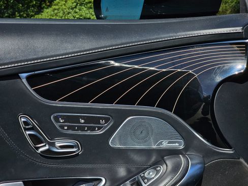 Used 2020 Mercedes-Benz S 560 4MATIC Coupe image 21