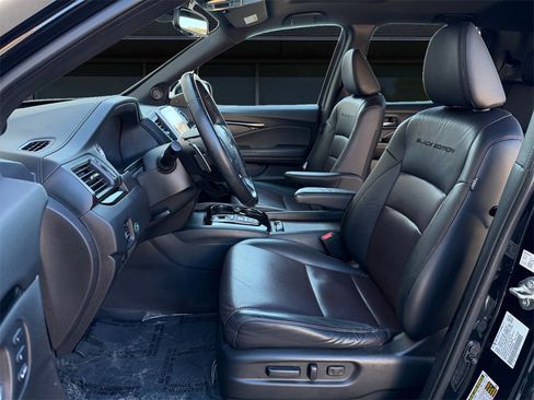 Used 2020 Honda Ridgeline Black Edition image 13
