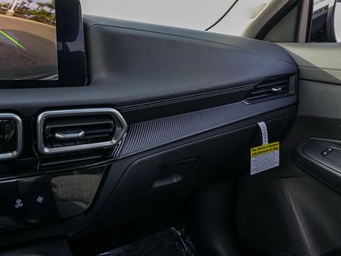 New 2026 Nissan Sentra SV image 29