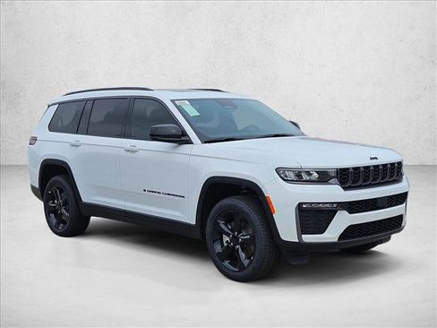 New 2026 Jeep Grand Cherokee L Limited AWD/4WD image 7