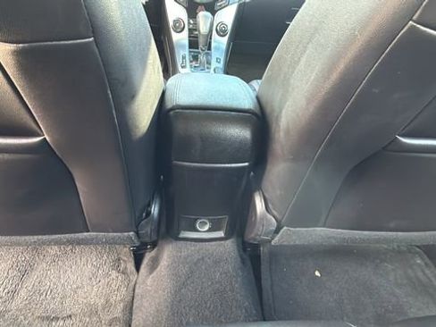 Used 2015 Chevrolet Cruze LT w/ Sun, Sound and Sport Package image 25