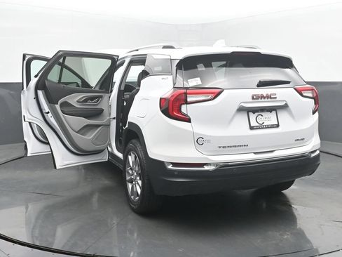 Used 2022 GMC Terrain SLT AWD/4WD image 54