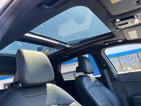 Used 2023 Kia Sportage X-Line w/ X-Line Premium Package AWD/4WD image 16