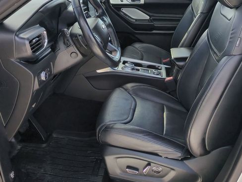 Used 2020 Ford Explorer ST w/ ST Street Pack image 14