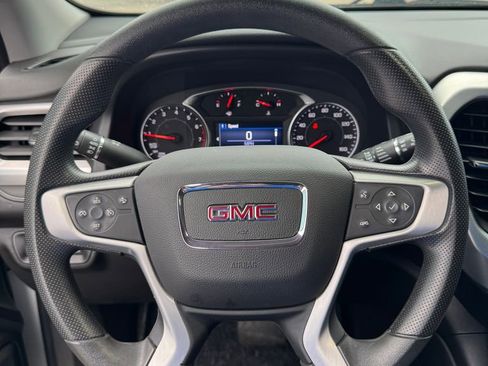 Used 2022 GMC Acadia SLE w/ Driver Convenience Package image 28