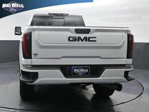 Used 2024 GMC Sierra 2500 AT4 w/ Technology Package image 6