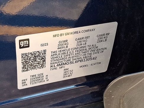 Used 2023 Buick Encore GX Essence w/ Experience Buick Package image 33