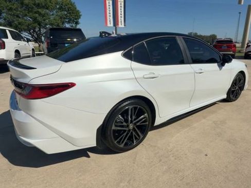 Used 2026 Toyota Camry XSE w/ Premium Plus Package FWD image 8