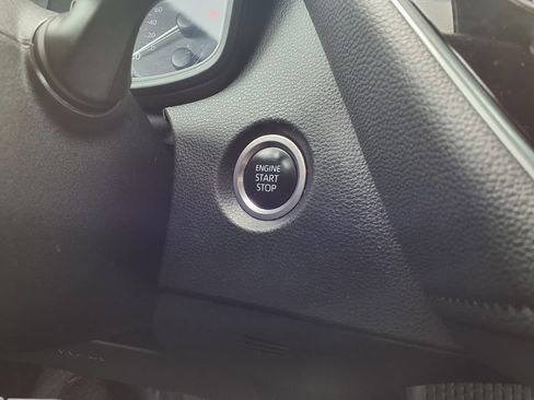 Used 2024 Toyota Corolla SE image 8