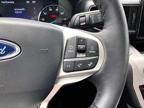Used 2024 Ford Explorer XLT w/ Equipment Group 202A AWD/4WD image 24