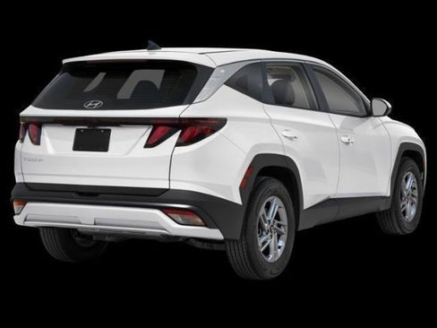 New 2026 Hyundai Tucson SE image 2