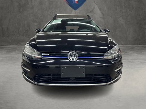 Used 2019 Volkswagen e-Golf SE w/ Driver Assistance Package image 12