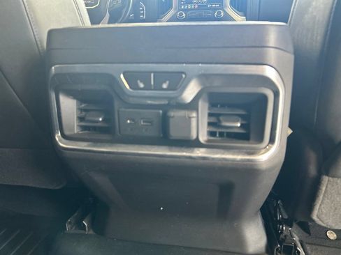 Used 2021 GMC Sierra 1500 SLT w/ SLT Premium Plus Package AWD/4WD image 32