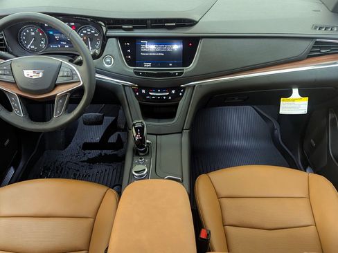New 2026 Cadillac XT5 Premium Luxury w/ Driver Assist Package AWD/4WD image 15