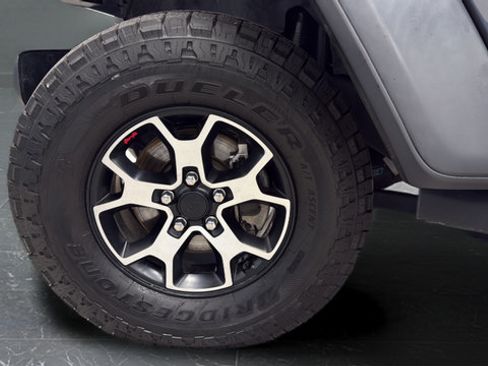 Used 2021 Jeep Wrangler Unlimited Rubicon AWD/4WD image 34