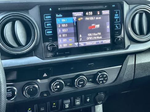 Used 2019 Toyota Tacoma TRD Off-Road w/ Technology Package image 18