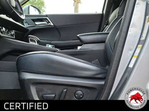 Used 2024 Mitsubishi Outlander SE FWD image 24