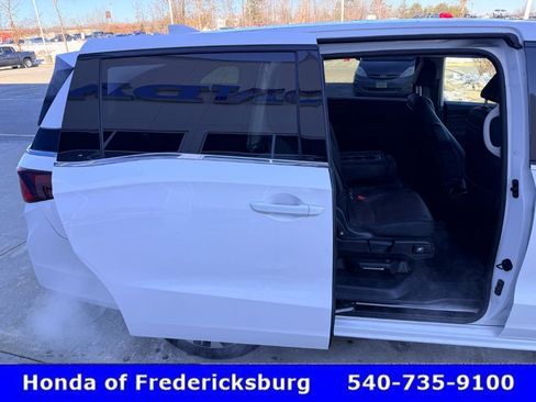 Certified 2025 Honda Odyssey Elite image 18