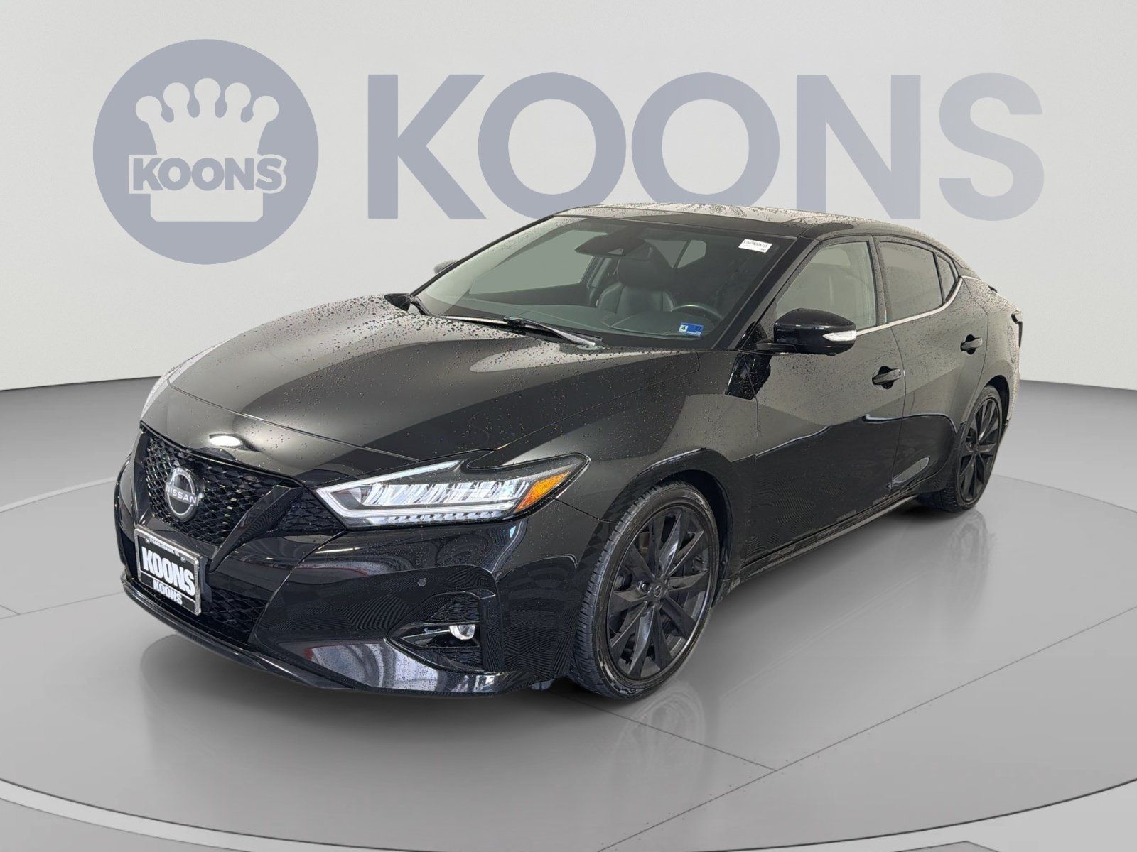 Used 2023 Nissan Maxima SR w/ Sport Mat Group FWD image 1