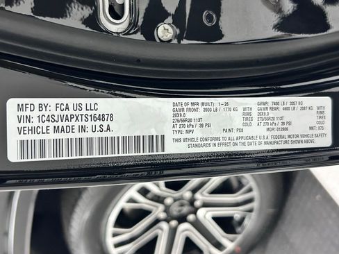 New 2026 Jeep Grand Wagoneer 4WD image 25