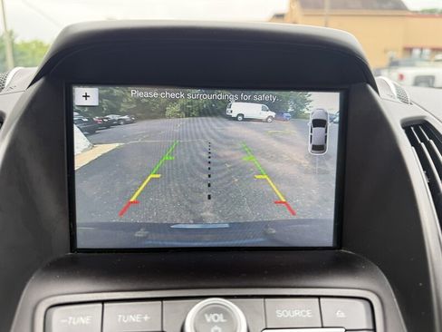 Used 2018 Ford Escape SEL FWD image 12