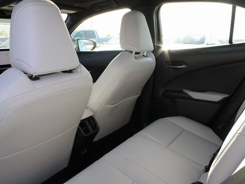 Certified 2025 Lexus UX 300h FWD image 9