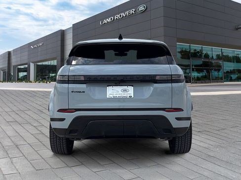 Used 2026 Land Rover Range Rover Evoque Dynamic SE AWD/4WD image 4