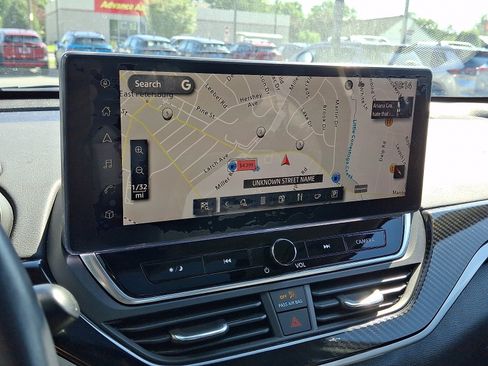 Certified 2023 Nissan Altima 2.5 SR w/ SR Premium Package FWD image 19