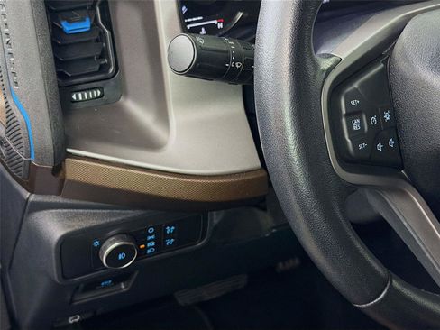 Used 2022 Ford Bronco Outer Banks AWD/4WD image 17