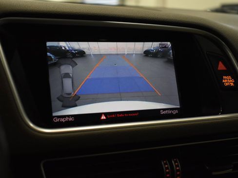 Used 2015 Audi Q5 2.0T Premium Plus w/ Technology Package image 19