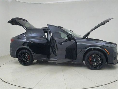 Used 2025 BMW X6 M Competition w/ Executive Package image 74