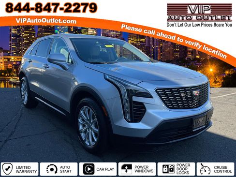 Used 2020 Cadillac XT4 Luxury w/ Cold Weather Package image 1