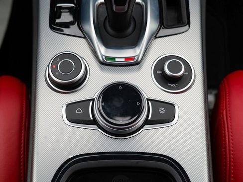 Used 2024 Alfa Romeo Stelvio Ti w/ Performance Driving Package image 53