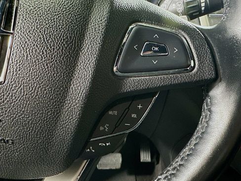 Used 2017 Lincoln MKC Select w/ Select Plus Package FWD image 35
