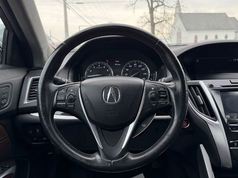 Used 2016 Acura TLX w/ Technology Package FWD image 20