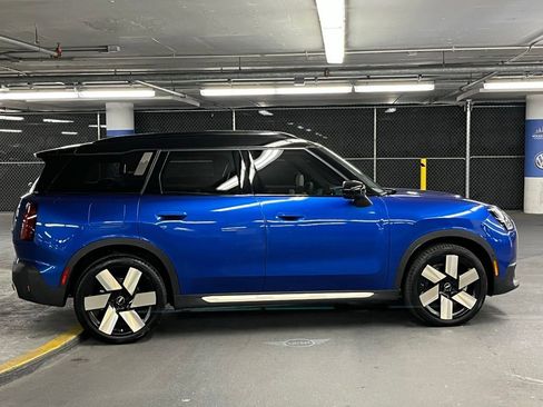 Used 2025 MINI Cooper Countryman S w/ Comfort Package Max image 39