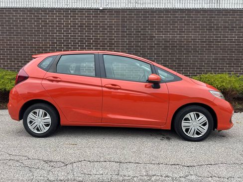 Used 2018 Honda Fit LX image 27