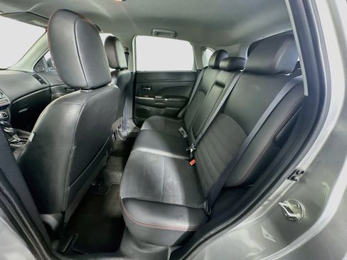 Used 2024 Mitsubishi Outlander Sport AWD image 28