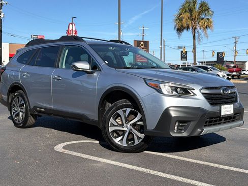 Used 2022 Subaru Outback Limited w/ Popular Package #2 image 2