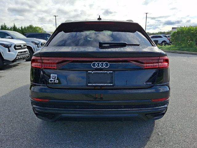 Used 2020 Audi Q8 Premium Plus w/ Premium Plus Package AWD/4WD image 5