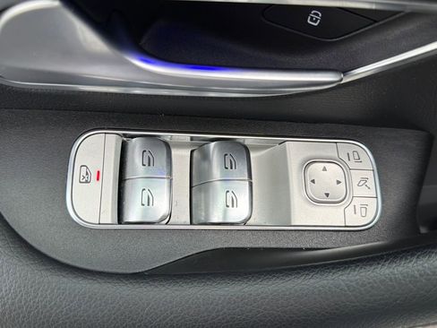 Certified 2025 Mercedes-Benz GLE 350 4MATIC image 28