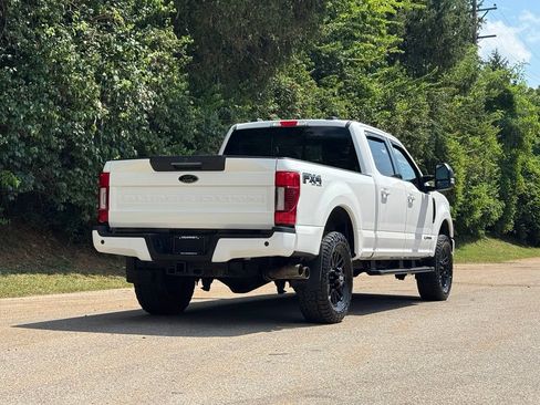 Used 2021 Ford F350 Lariat AWD/4WD image 5