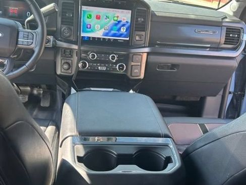Used 2024 Ford F250 Lariat w/ Lariat Ultimate Package AWD/4WD image 15